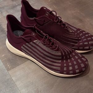 Women's Burgundy Striped Athletic Shoes
